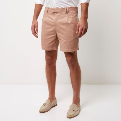 Pink pleated shorts